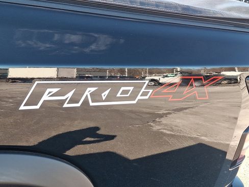 Used 2024 Nissan Frontier PRO-4X w/ Off-Road Protection Package image 30