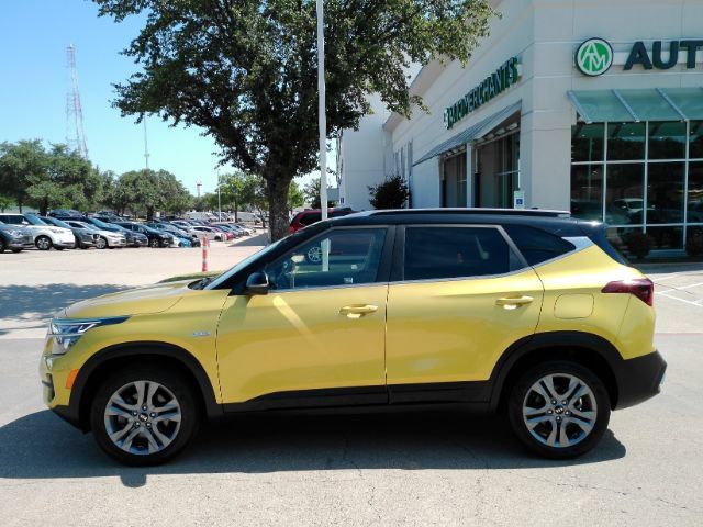 Used 2021 Kia Seltos S AWD/4WD image 12