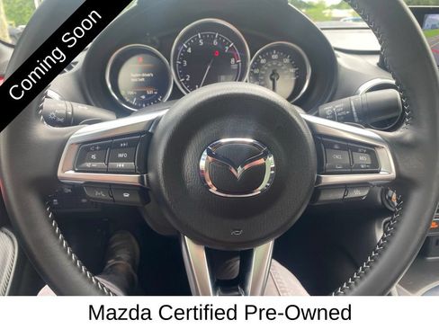 Used 2025 MAZDA MX-5 Miata RF Grand Touring RWD image 17