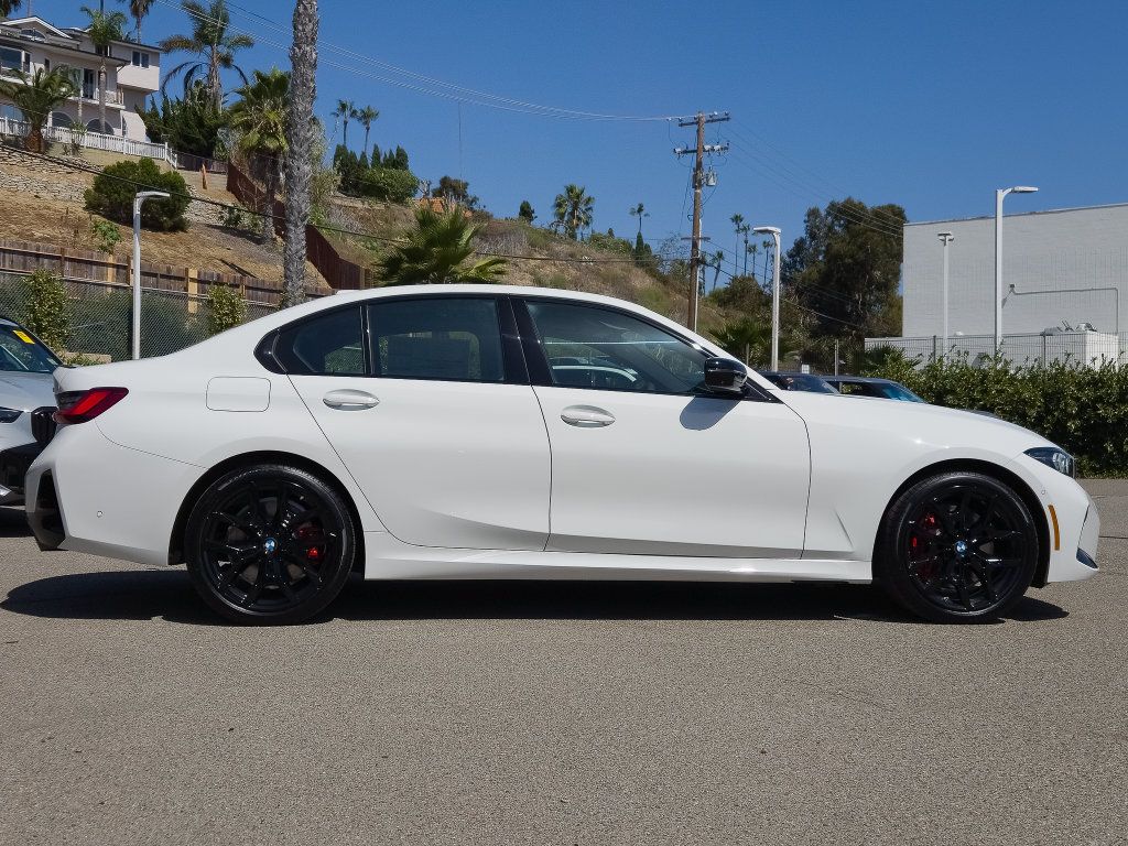 New 2026 BMW 330i xDrive Sedan w/ M Sport Package AWD/4WD image 12