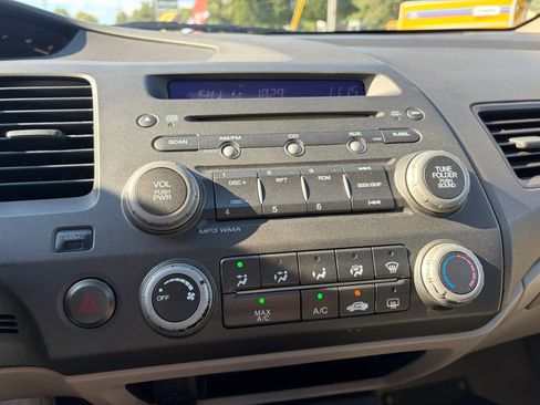Used 2011 Honda Civic LX image 34