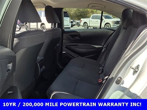 Used 2024 Toyota Corolla LE image 11