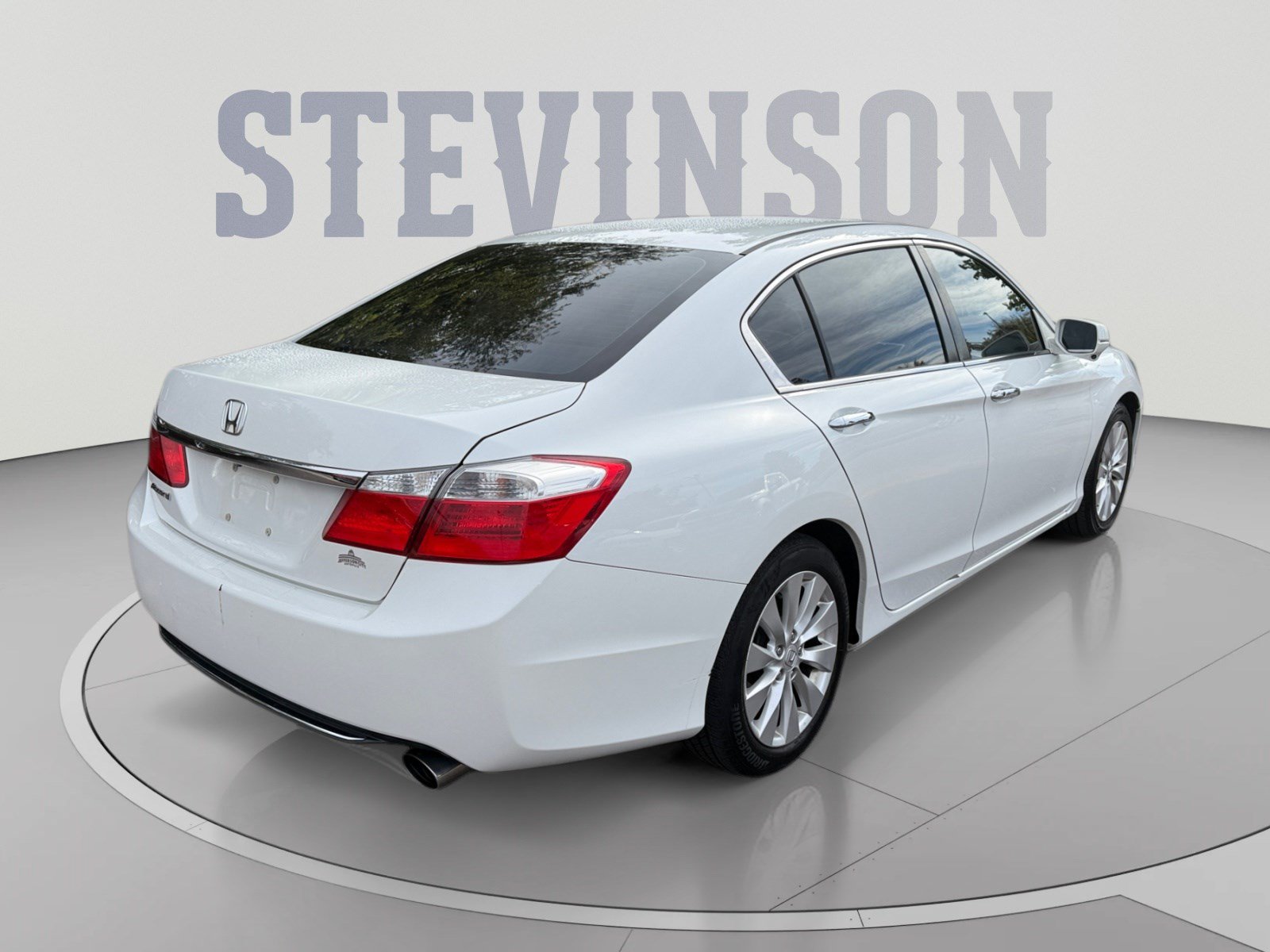 Used 2015 Honda Accord EX image 5