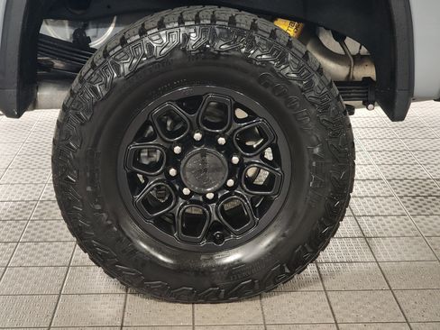 Used 2024 Chevrolet Silverado 2500 ZR2 w/ ZR2 Bison Edition image 12