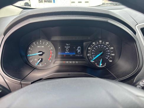 Used 2019 Ford Edge SE w/ SE Fleet Driver's Package image 15