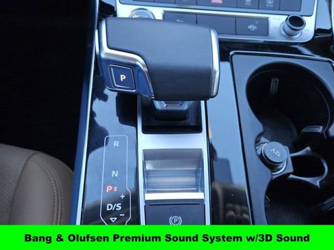 Used 2023 Audi Q7 3.0T Premium Plus image 16