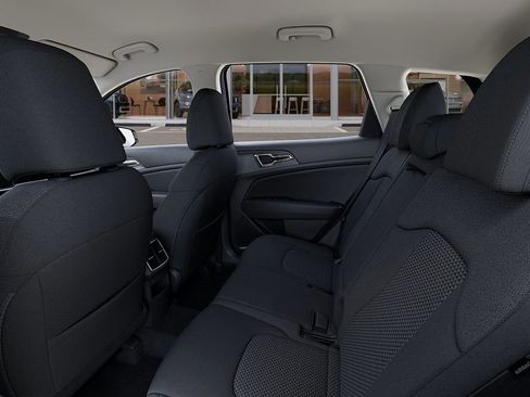 New 2026 Kia Sportage S image 18