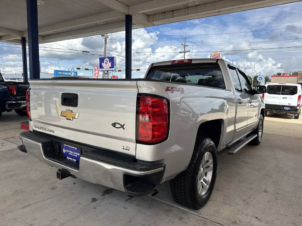 Used 2019 Chevrolet Silverado 1500 LT w/ Texas Edition AWD/4WD image 8