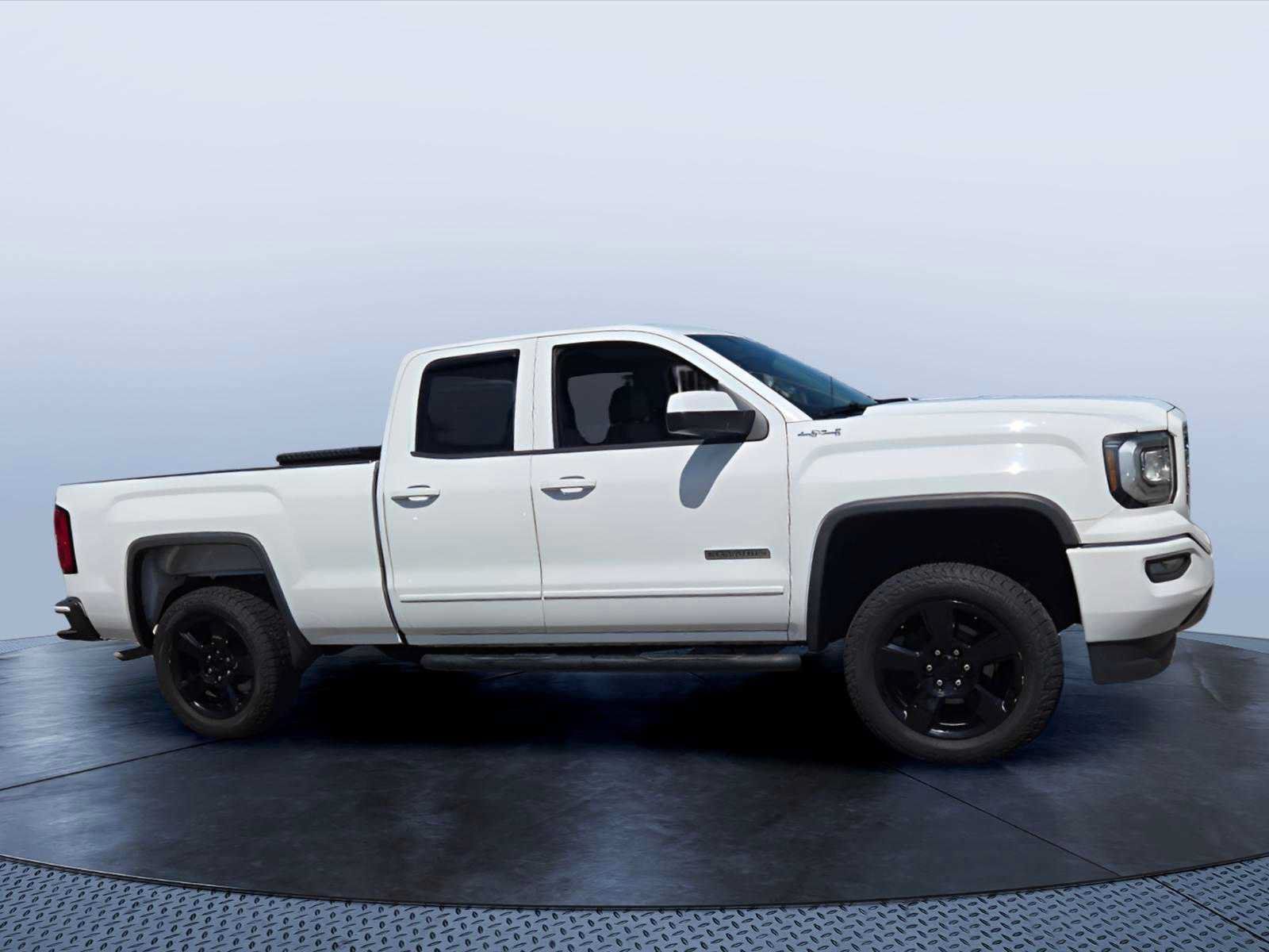 Used 2018 GMC Sierra 1500 4x4 Double Cab w/ Elevation Edition image 1