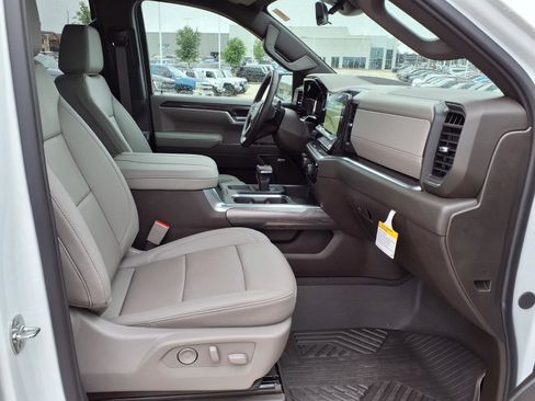 Used 2026 Chevrolet Silverado 1500 LTZ AWD/4WD image 20