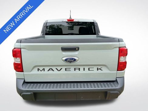 Used 2023 Ford Maverick XLT FWD image 3