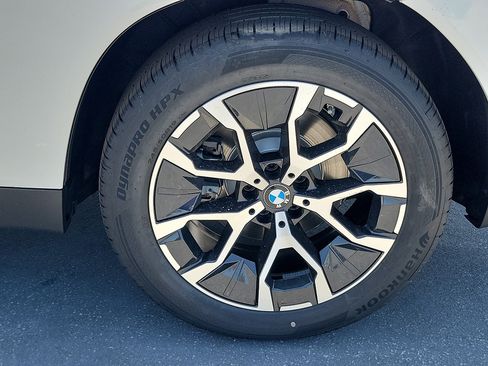 New 2026 BMW X3 xDrive30i w/ Premium Package AWD/4WD image 5