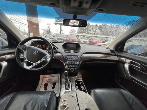 Used 2010 Acura MDX w/ Advance & Entertainment image 2