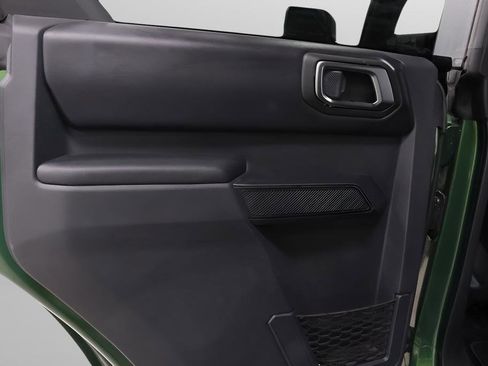 Used 2025 Ford Bronco Outer Banks AWD/4WD image 25