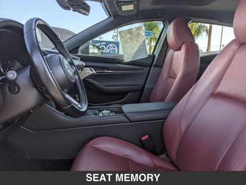 Used 2023 MAZDA MAZDA3 s FWD image 17