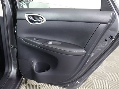 Used 2019 Nissan Sentra SV image 24