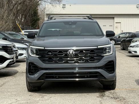 New 2026 Volkswagen Atlas Cross Sport SEL R-Line AWD/4WD image 6