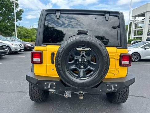 Used 2020 Jeep Wrangler Sport AWD/4WD image 8