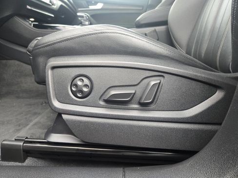 Used 2023 Audi Q5 2.0T Premium Plus image 12