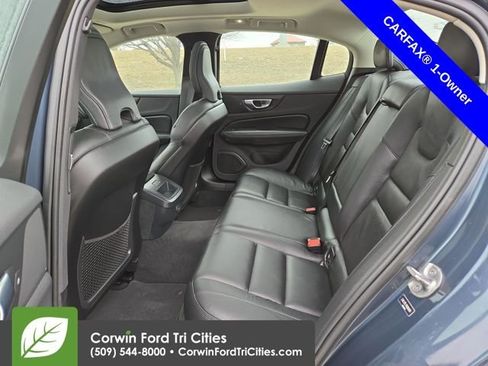Used 2024 Volvo S60 B5 Plus image 28