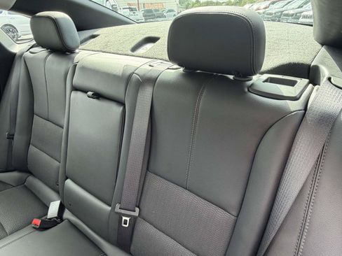 Used 2019 Chevrolet Impala LT FWD image 29
