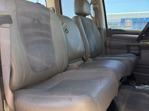 Used 2004 Dodge Ram 3500 Truck SLT w/ Trailer Tow Group RWD image 12