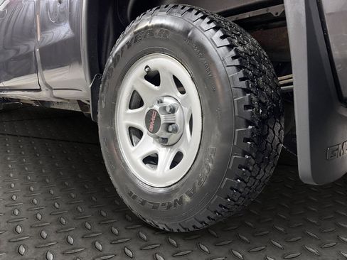 Used 2014 GMC Sierra 1500 4x4 Crew Cab image 25