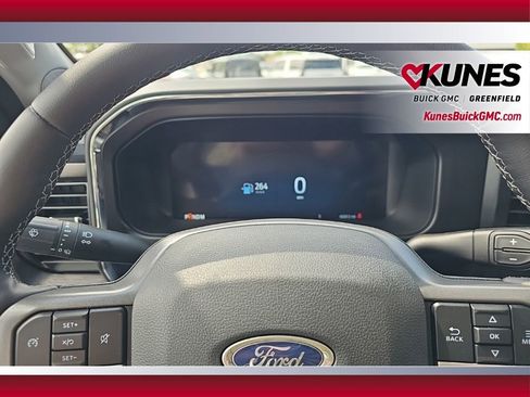 Used 2026 Ford F250 Lariat w/ Black Appearance Package AWD/4WD image 17