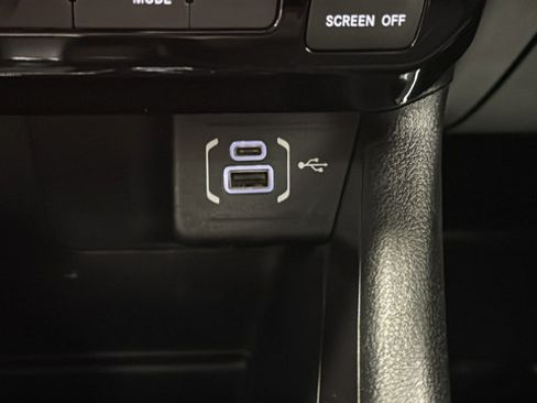 Used 2023 Jeep Compass Sport w/ Mopar Graphics Package AWD/4WD image 29