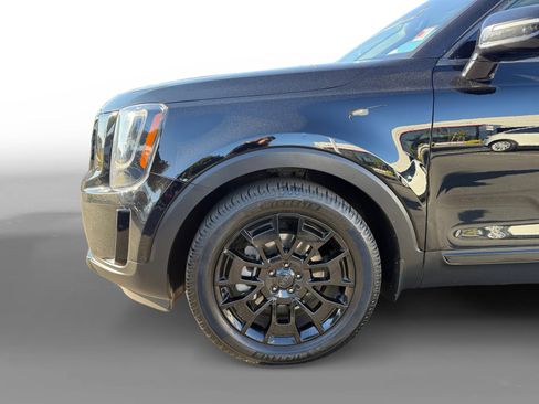 Used 2021 Kia Telluride SX w/ SX Prestige Package image 9