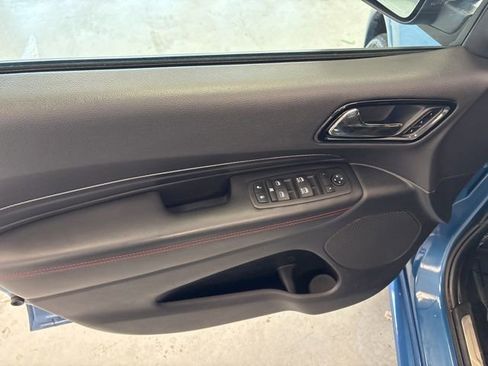 Used 2025 Dodge Durango R/T AWD/4WD image 18