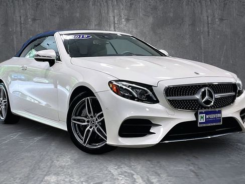 Used 2019 Mercedes-Benz E 450 4MATIC Cabriolet image 3