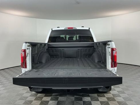 Used 2025 Ford F150 Lariat AWD/4WD image 7