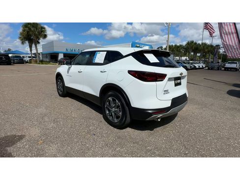Used 2025 Chevrolet Blazer LT FWD image 4
