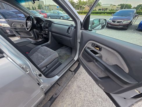 Used 2003 Honda Pilot EX image 20