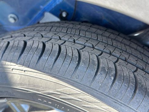 New 2024 Hyundai Venue Limited image 28