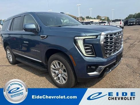 Used 2026 GMC Yukon Denali AWD/4WD image 1