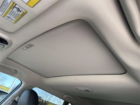 Used 2025 Subaru Outback Touring XT image 30