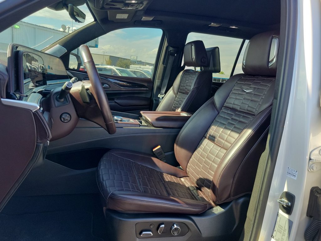 Certified 2021 Cadillac Escalade Sport Platinum RWD image 19