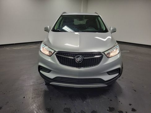 Used 2018 Buick Encore Preferred image 2