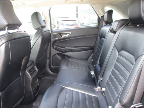 Used 2022 Ford Edge SEL w/ Convenience Package AWD/4WD image 39