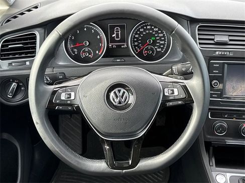 Used 2020 Volkswagen Golf 4-Door image 14