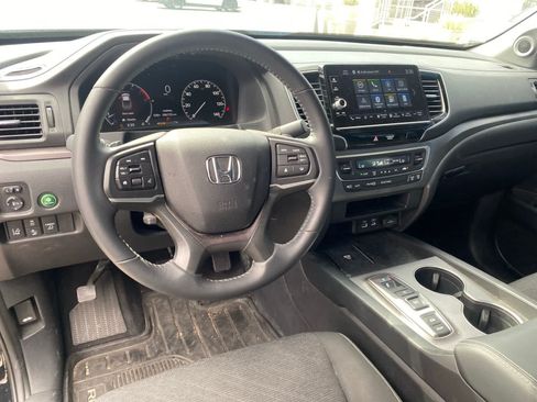 Used 2026 Honda Ridgeline Sport image 10