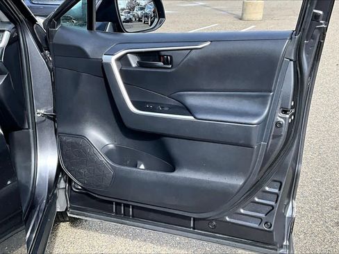 Certified 2024 Toyota RAV4 LE image 22