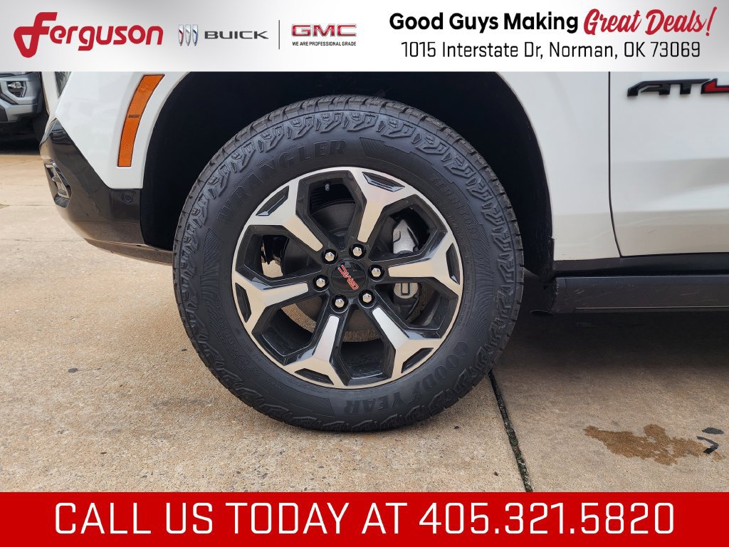 New 2026 GMC Yukon AT4 w/ AT4 Premium Plus Package AWD/4WD image 64