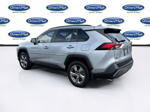Used 2019 Toyota RAV4 Limited w/ Carpet Mat Package AWD/4WD image 5
