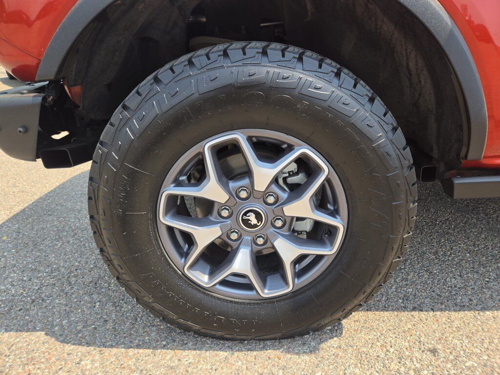 Used 2022 Ford Bronco Badlands AWD/4WD image 14