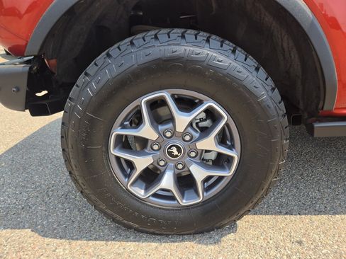 Used 2022 Ford Bronco Badlands AWD/4WD image 14