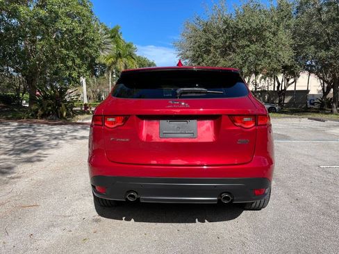 Used 2019 Jaguar F-PACE Premium AWD/4WD image 6