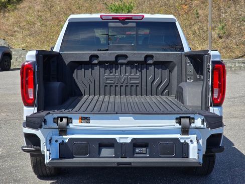 New 2026 GMC Sierra 1500 Denali Ultimate AWD/4WD image 16